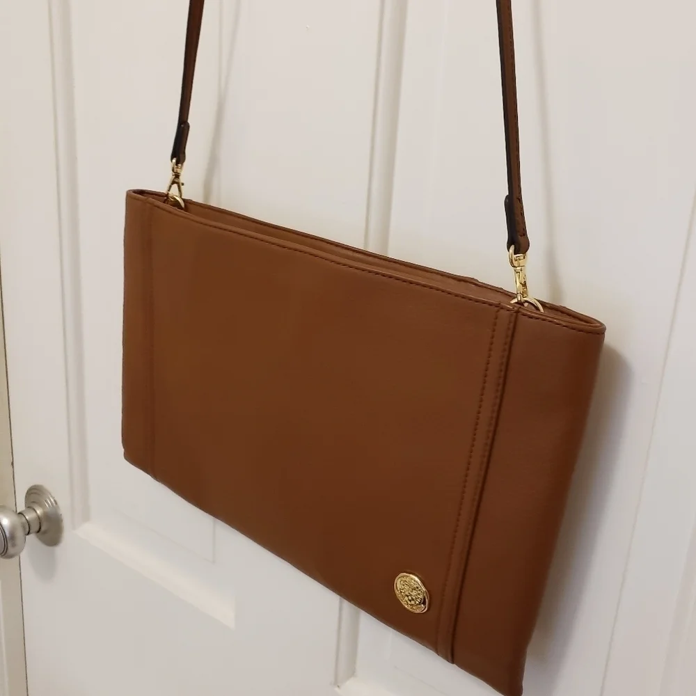 NWOT Vince Camuto Mocha Bisque In Color Leather Large Clutch/Crossbody, …